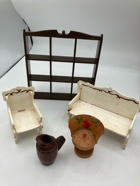 Miniature Dollhouse Furniture Set - White Sofa & Chair with Painted Accents
